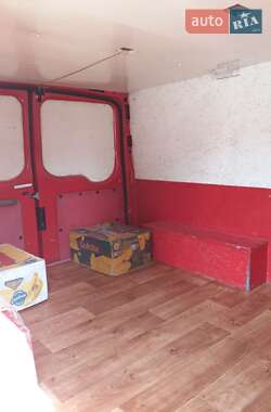 Вантажний фургон Ford Transit 2007 в 