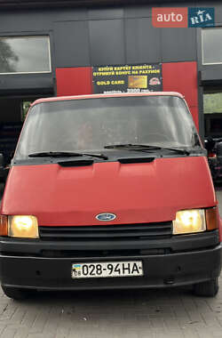 Вантажний фургон Ford Transit 1990 в 