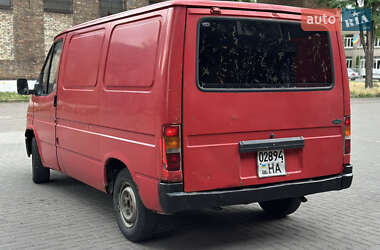 Вантажний фургон Ford Transit 1990 в 