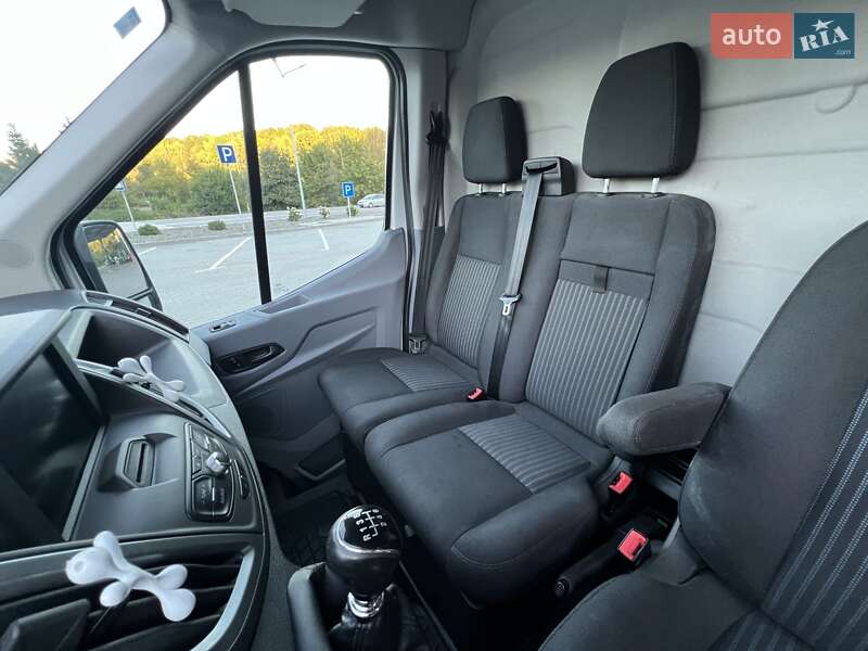 Вантажний фургон Ford Transit 2016 в Кам'янці фото 17 Вантажний фургон Ford Transit 2016 в Кам'янці