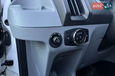 Грузовой фургон Ford Transit 2016 в 