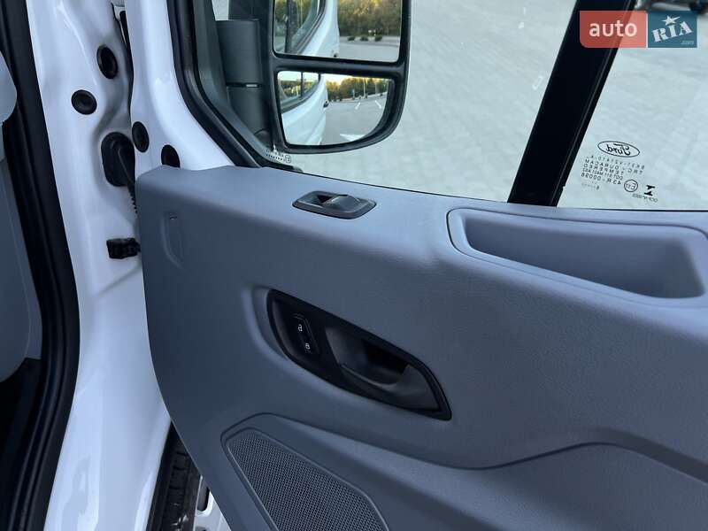 Вантажний фургон Ford Transit 2016 в Кам'янці фото 28 Вантажний фургон Ford Transit 2016 в Кам'янці