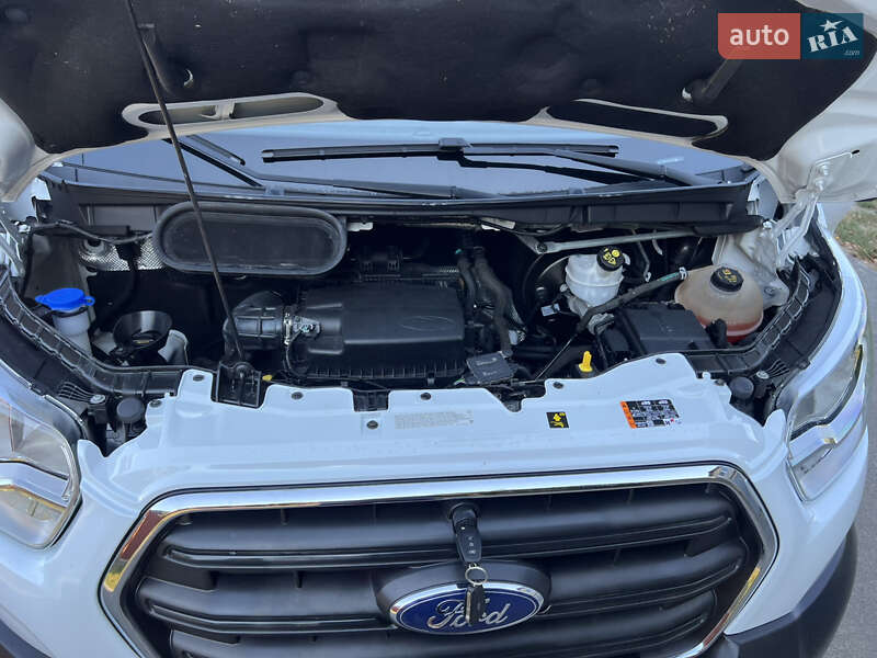 Грузовой фургон Ford Transit 2019 в Киеве