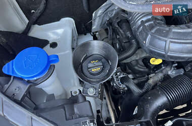 Грузовой фургон Ford Transit 2019 в 