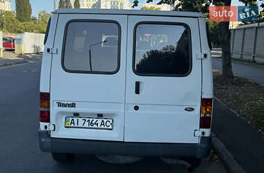 Грузопассажирский фургон Ford Transit 2000 в 