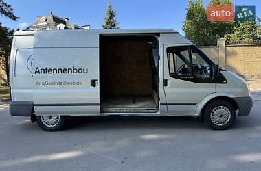 Грузовой фургон Ford Transit 2011 в 