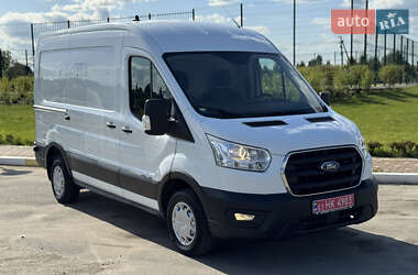 Вантажний фургон Ford Transit 2021 в 
