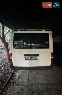 Грузопассажирский фургон Ford Transit 2001 в 