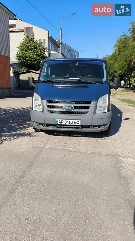 Ford Transit 2011