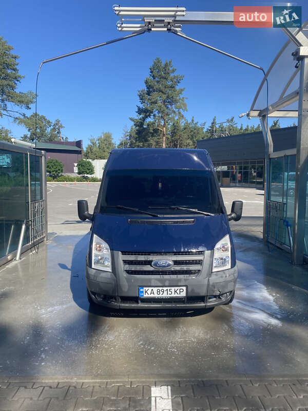 Микроавтобус Ford Transit 2011 в 
