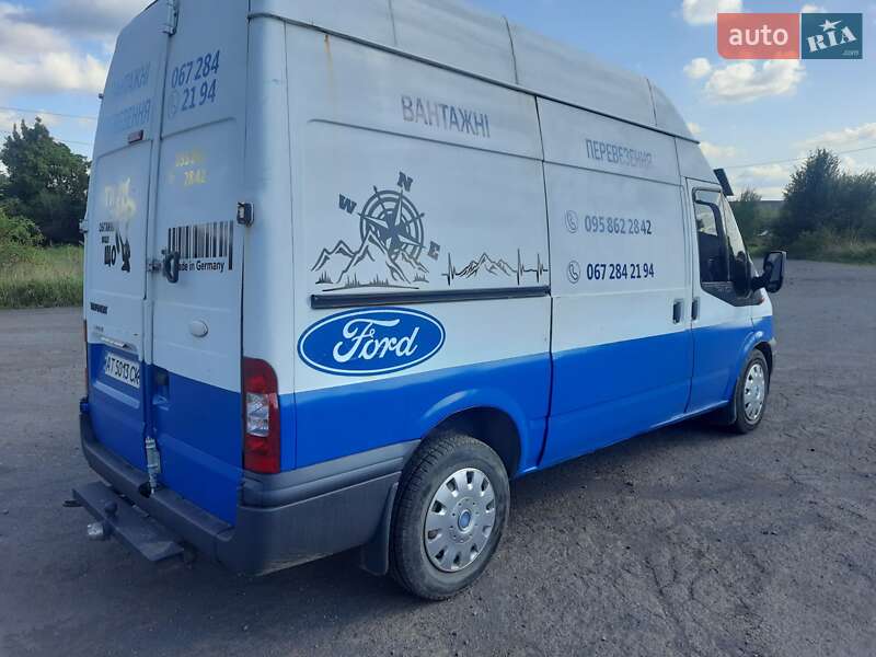 Грузовой фургон Ford Transit 2008 в Виноградове