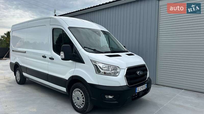 Ford Transit 2021