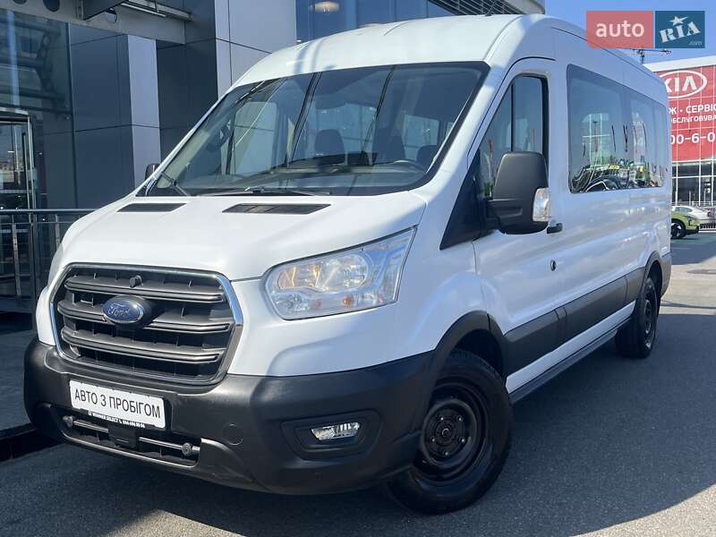 Микроавтобус Ford Transit 2021 в 