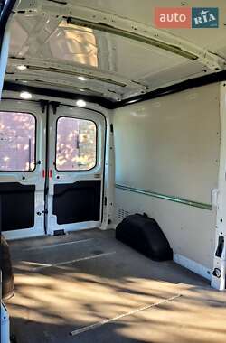 Грузовой фургон Ford Transit 2018 в 