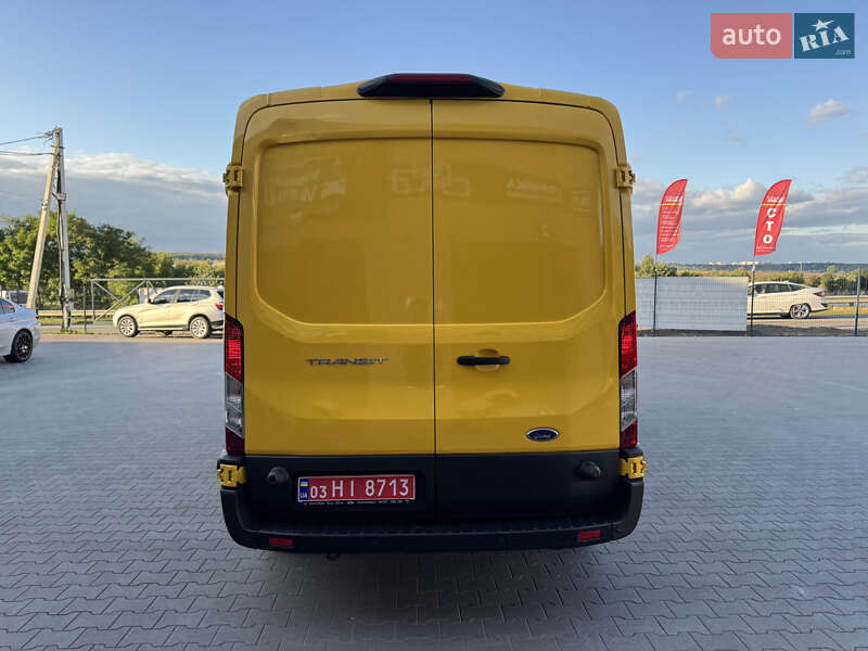 Грузовой фургон Ford Transit 2021 в Ирпене