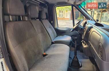 Вантажний фургон Ford Transit 2006 в 