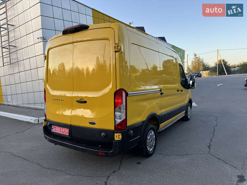 Грузовой фургон Ford Transit 2020 в Ирпене