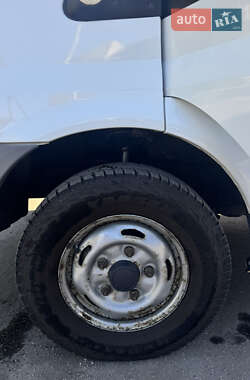 Грузовой фургон Ford Transit 2008 в 