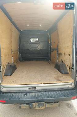 Вантажний фургон Ford Transit 2015 в 