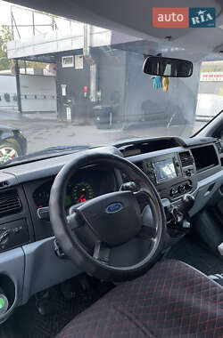 Вантажопасажирський фургон Ford Transit 2008 в 