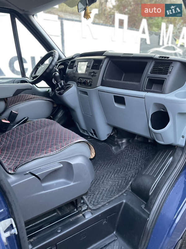 Вантажопасажирський фургон Ford Transit 2008 в Києві