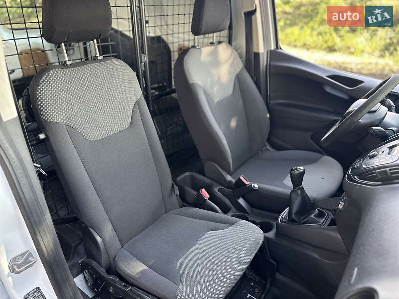 Другие грузовики Ford Transit 2015 в Львове