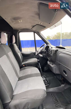 Микроавтобус Ford Transit 2005 в 
