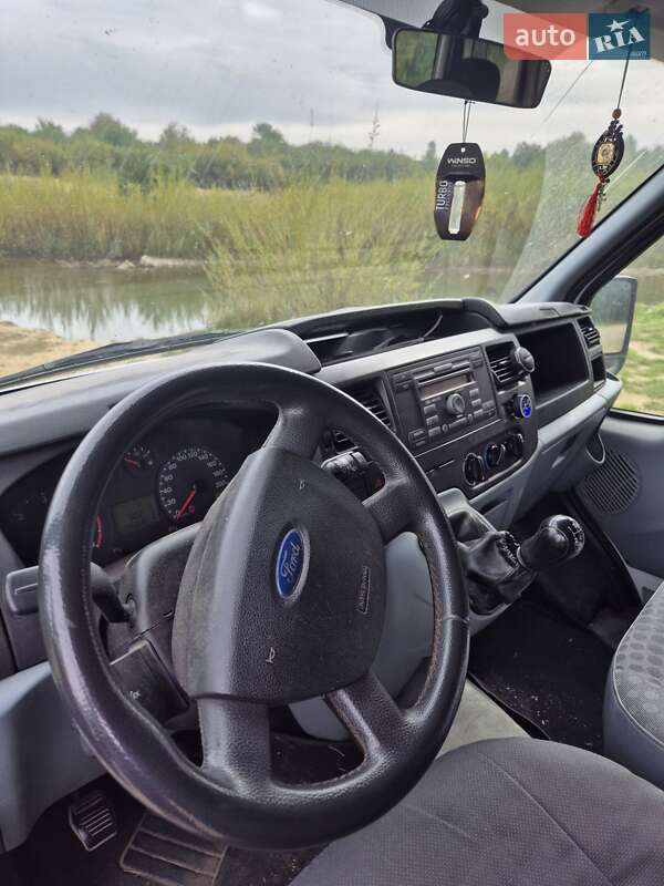Мікроавтобус Ford Transit 2007 в Івано-Франківську