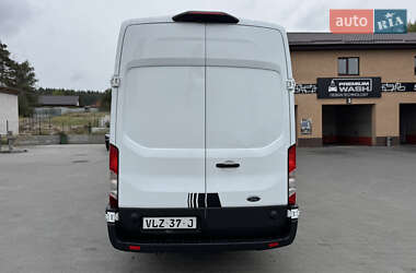 Вантажний фургон Ford Transit 2021 в 