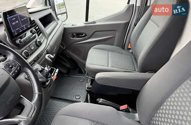 Вантажний фургон Ford Transit 2021 в 