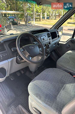 Вантажний фургон Ford Transit 2013 в 