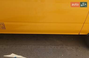 Грузовой фургон Ford Transit 2005 в 