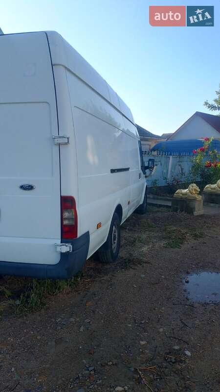 Вантажний фургон Ford Transit 2013 в Хлібодарське