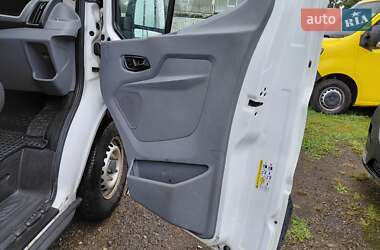 Вантажний фургон Ford Transit 2016 в 
