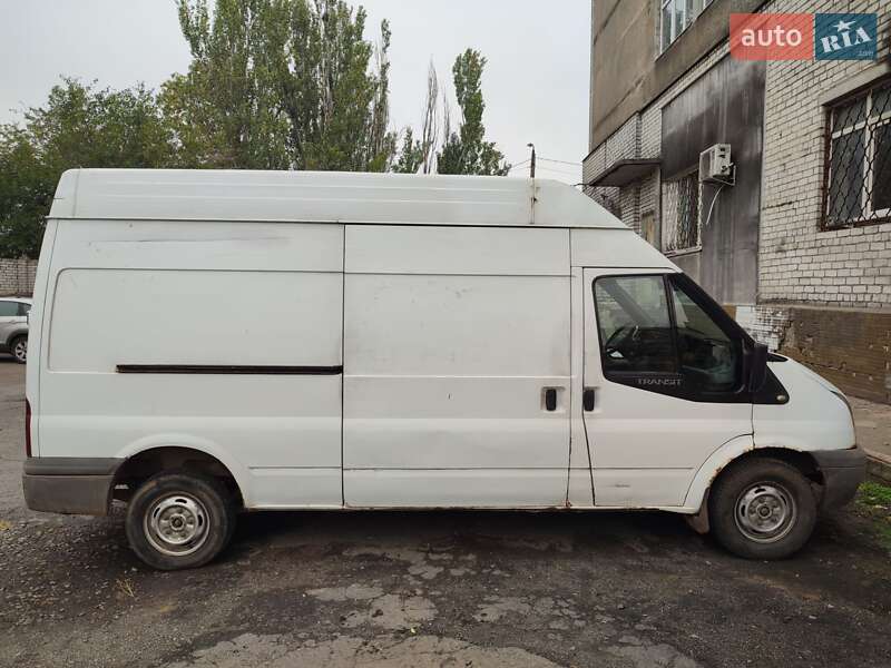 Грузопассажирский фургон Ford Transit 2008 в 
