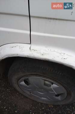 Вантажний фургон Ford Transit 1999 в 