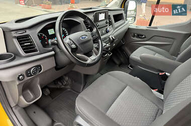 Вантажний фургон Ford Transit 2021 в 