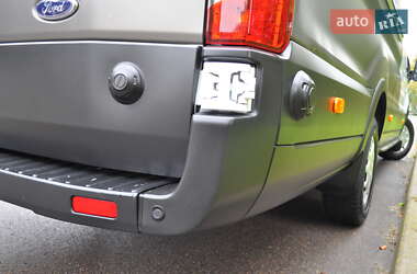 Вантажний фургон Ford Transit 2020 в 