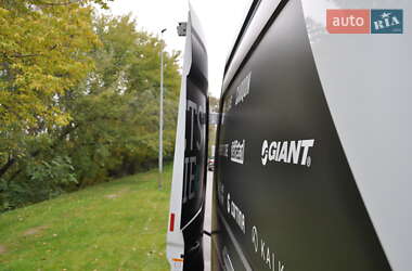 Вантажний фургон Ford Transit 2020 в 