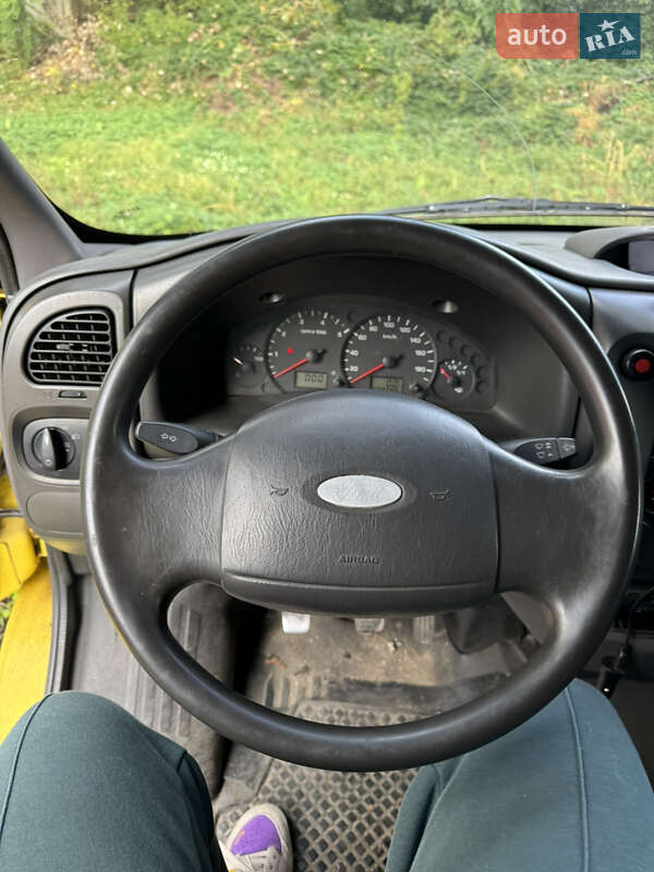 Мікроавтобус вантажний (до 3,5т) Ford Transit 2005 в Києві