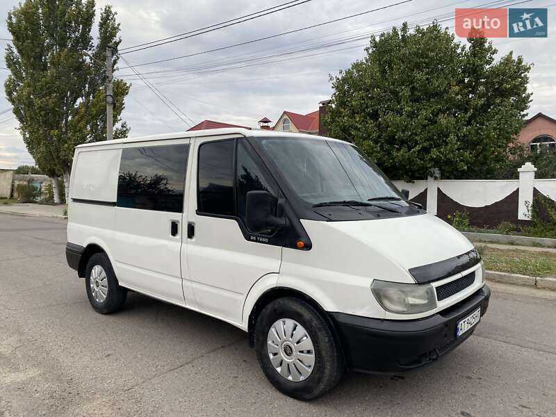 Грузопассажирский фургон Ford Transit 2003 в Николаеве