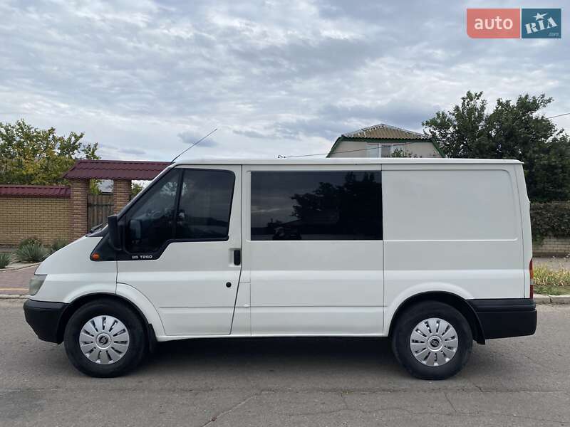 Грузопассажирский фургон Ford Transit 2003 в Николаеве