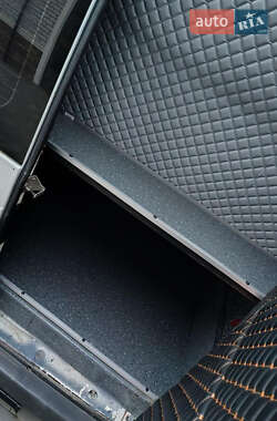 Другие автобусы Ford Transit 2002 в 