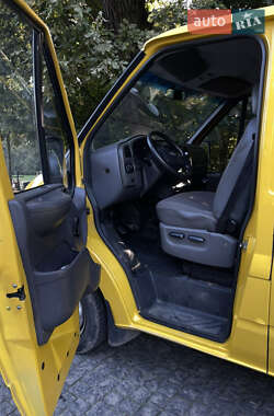 Мікроавтобус вантажний (до 3,5т) Ford Transit 2005 в 