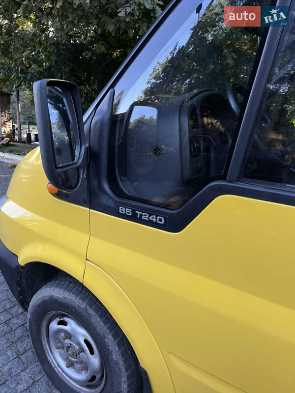 Мікроавтобус вантажний (до 3,5т) Ford Transit 2005 в Чернівцях