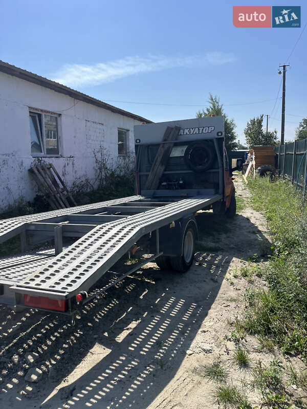 Евакуатор Ford Transit 2001 в Миколаєві