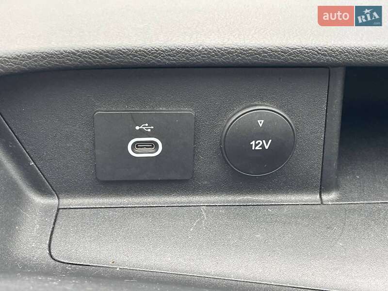 Грузовой фургон Ford Transit 2022 в Хмельницком