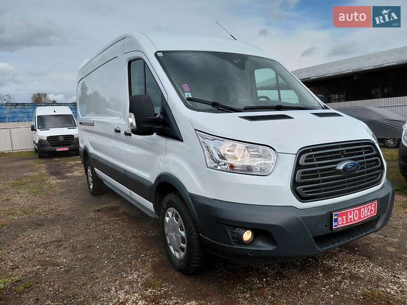 Вантажний фургон Ford Transit 2019 в Івано-Франківську