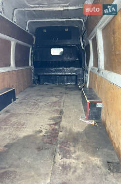 Грузовой фургон Ford Transit 2006 в 
