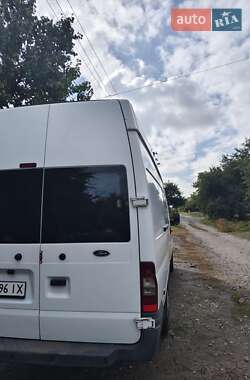 Вантажний фургон Ford Transit 2011 в 